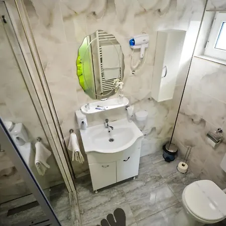 Casa de hóspedes Pensiunea Caro 3*